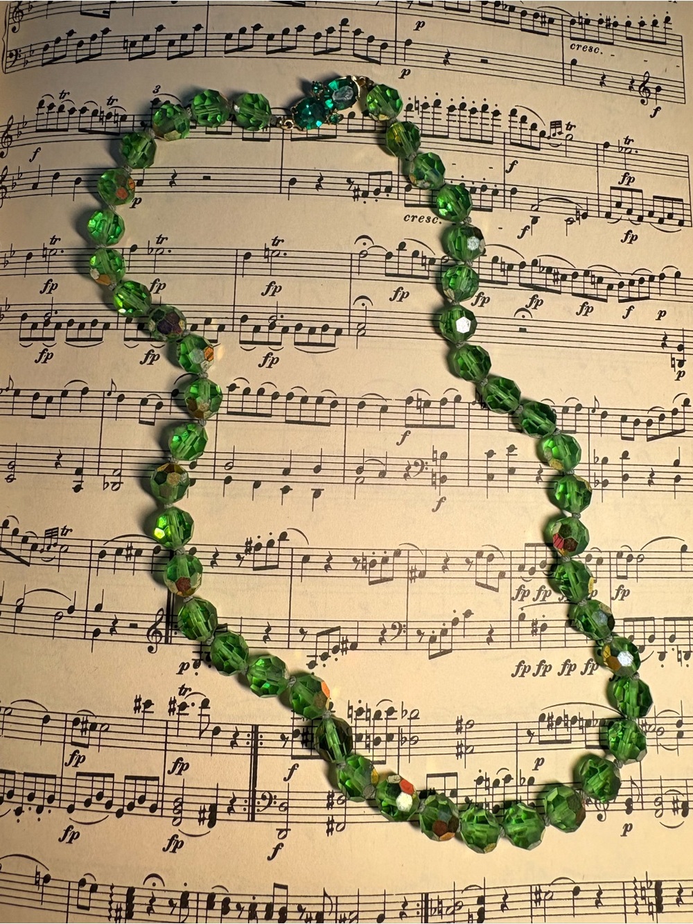Vintage Green Faceted Glass Bead Necklace